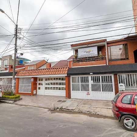 بوغوتا Hotel Nabusimake Modelia المظهر الخارجي الصورة