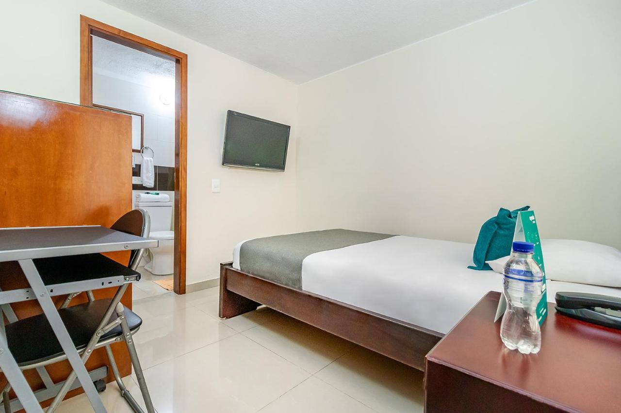 بوغوتا Hotel Nabusimake Modelia المظهر الخارجي الصورة