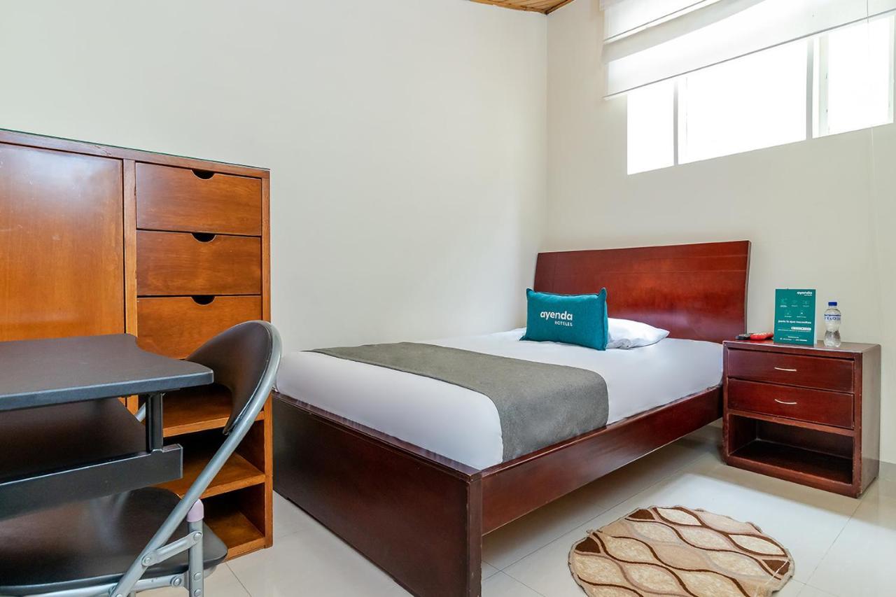 بوغوتا Hotel Nabusimake Modelia المظهر الخارجي الصورة